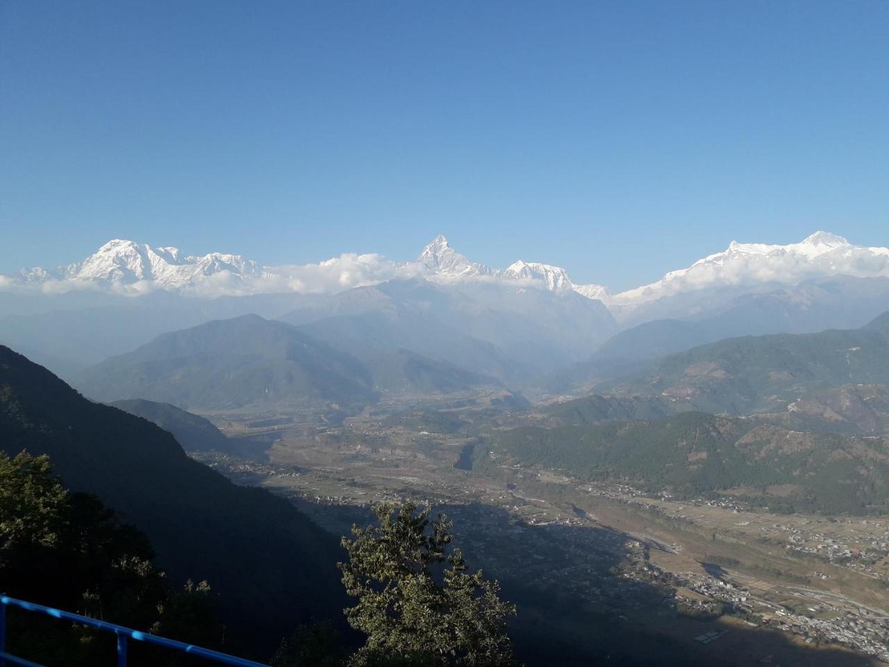 Himalayan Crown Lodge Pokhara Zewnętrze zdjęcie